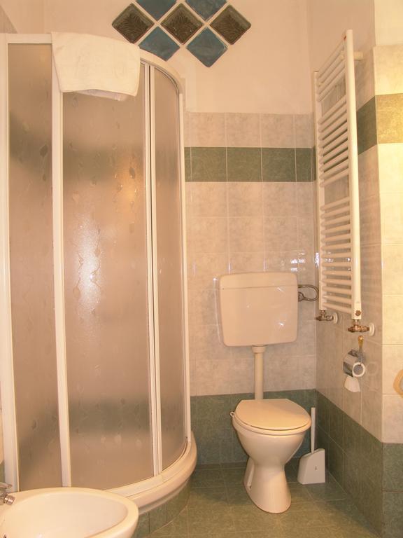 Affittacamere Casa Corsi Firenze Bagian luar foto