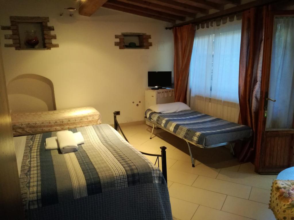 Affittacamere Casa Corsi Firenze Bagian luar foto