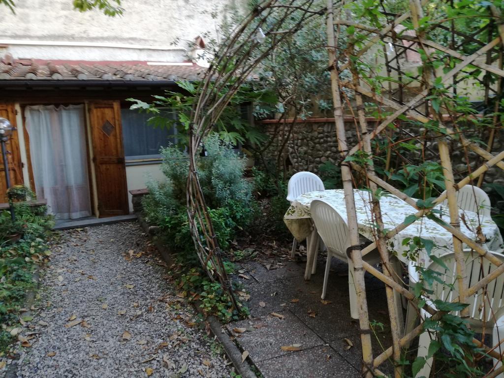 Affittacamere Casa Corsi Firenze Bagian luar foto