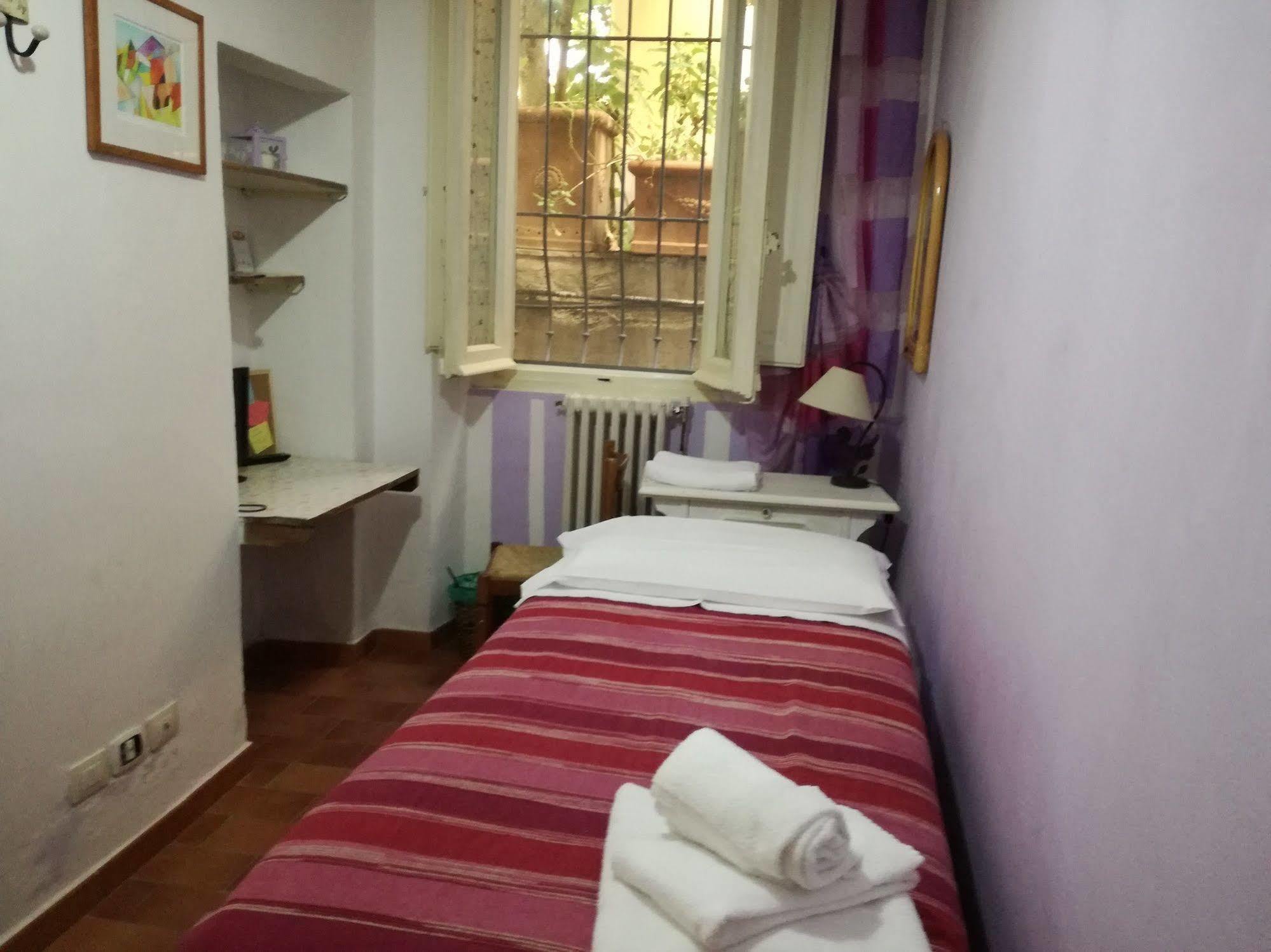 Affittacamere Casa Corsi Firenze Bagian luar foto