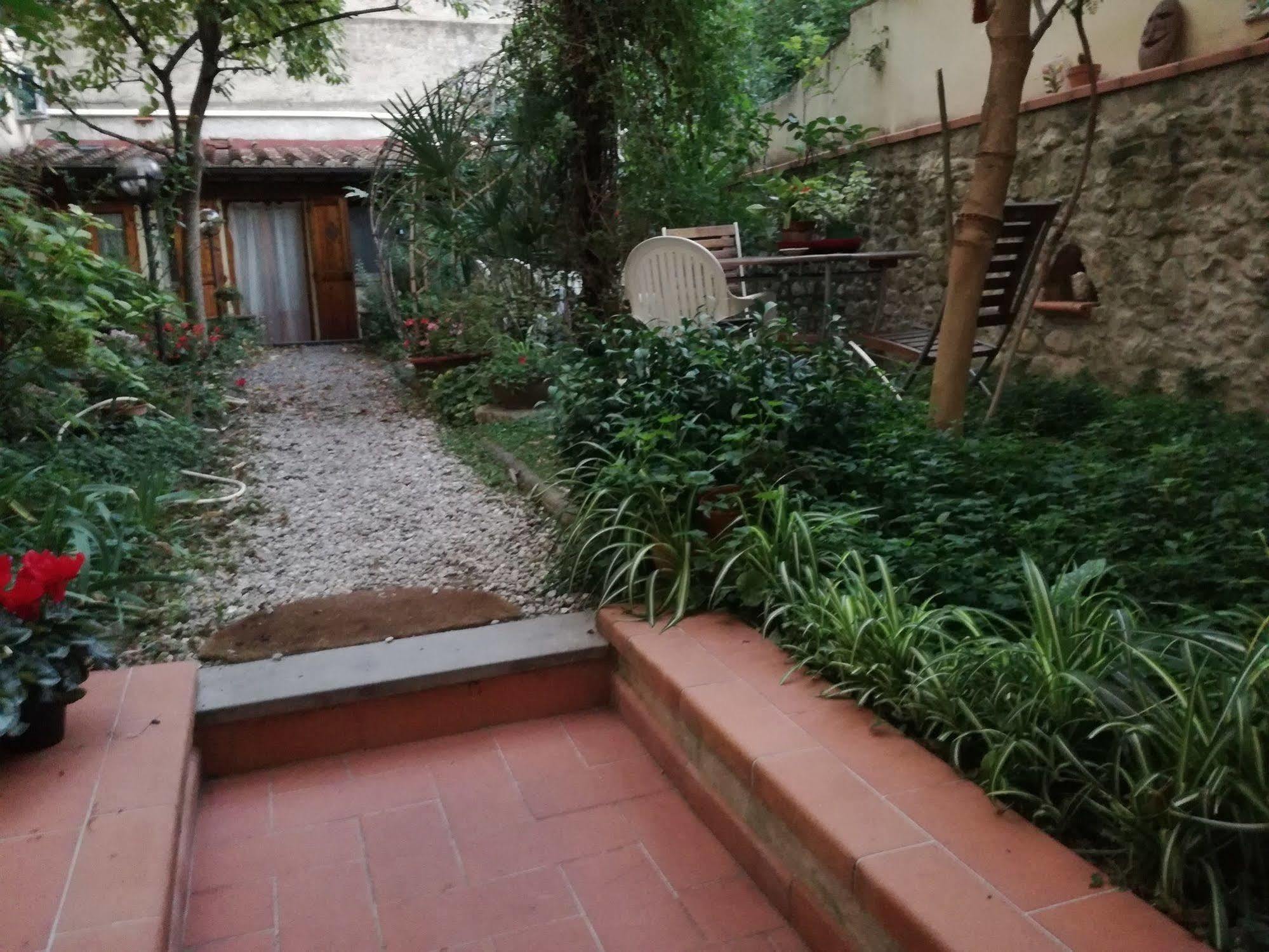 Affittacamere Casa Corsi Firenze Bagian luar foto