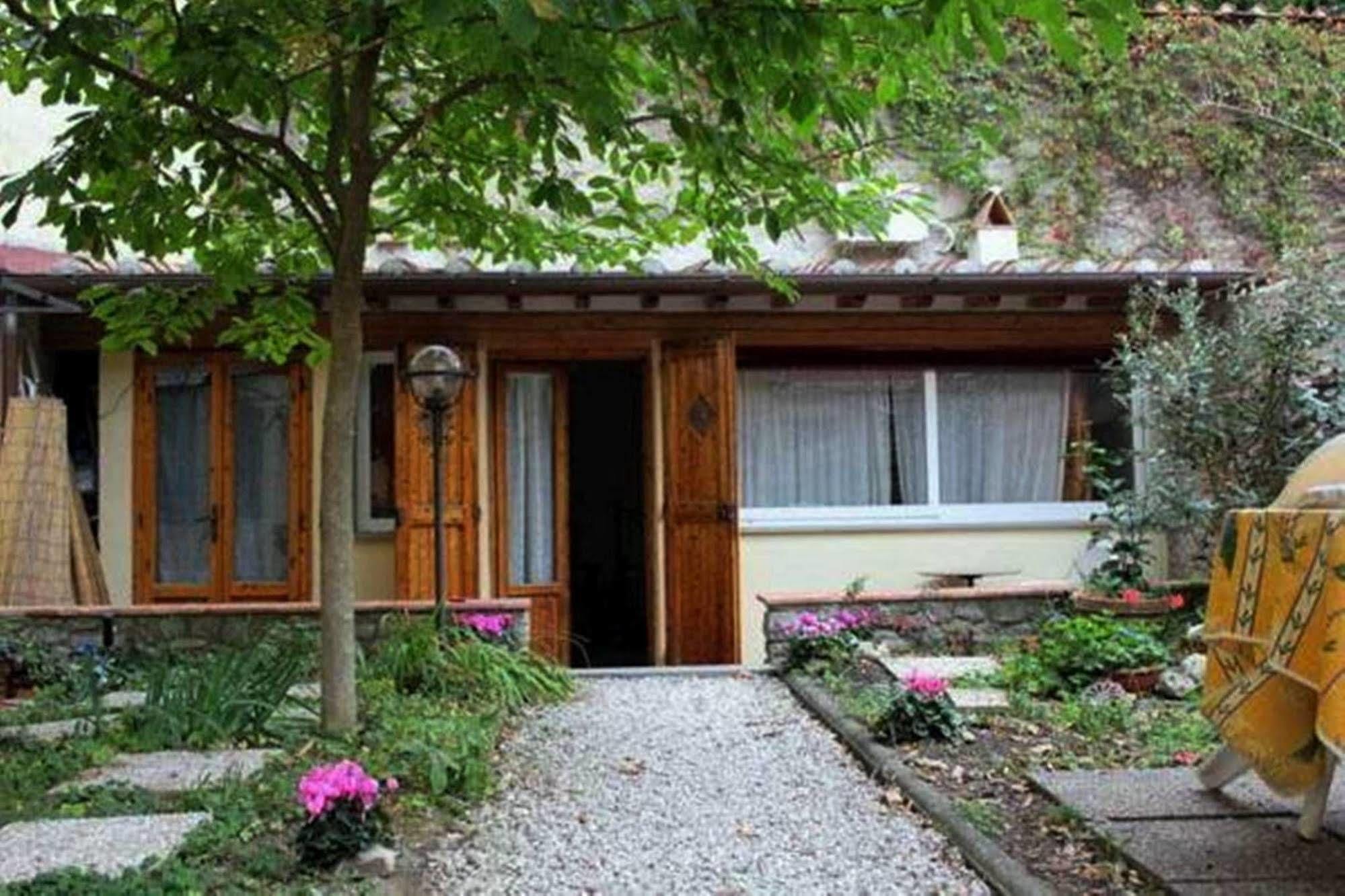 Affittacamere Casa Corsi Firenze Bagian luar foto